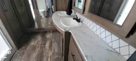 2021 Forest River Sabre 37FBT, $ 39,900
