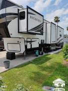 2020 Heartland Bighorn 3925MLP, $ 53,700