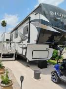 2020 Heartland Bighorn 3925MLP, $ 53,700