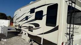 2019 Forest River Cardinal 3250RLX, $ 42,900