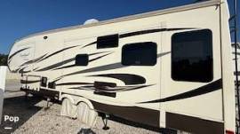 2019 Forest River Cardinal 3250RLX, $ 42,900