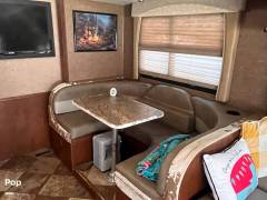 2015 Coachmen Mirada 35BH, $ 50,000