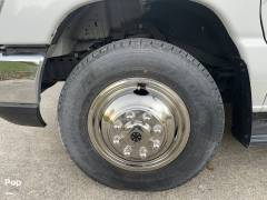 2018 Thor Motor Coach Chateau 31W, $ 61,250