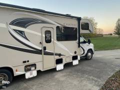 2018 Thor Motor Coach Chateau 31W, $ 61,250