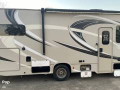 2018 Thor Motor Coach Chateau 31W, $ 61,250