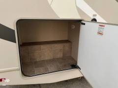 2018 Thor Motor Coach Chateau 31W, $ 61,250
