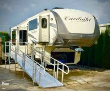2018 Forest River Cardinal 3825FL, $ 39,500
