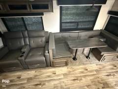 2022 Venture RV SportTrek 332VBH, $ 35,900