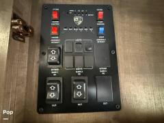 2022 Venture RV SportTrek 332VBH, $ 35,900