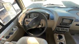 2019 Winnebago Sunstar 29VE, $ 72,000