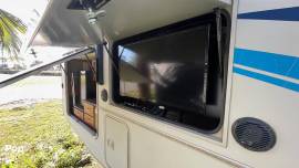 2019 Winnebago Sunstar 29VE, $ 72,000