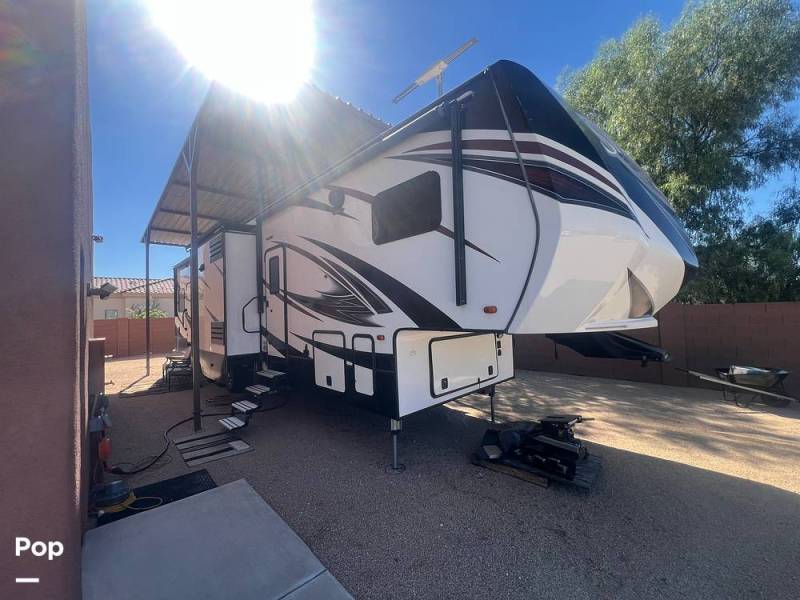 2017 Prime Time Spartan 1245, $ 54,999