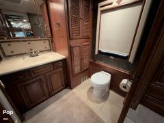 2013 Winnebago Tour 42QD, $ 169,000