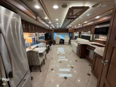 2013 Winnebago Tour 42QD, $ 169,000