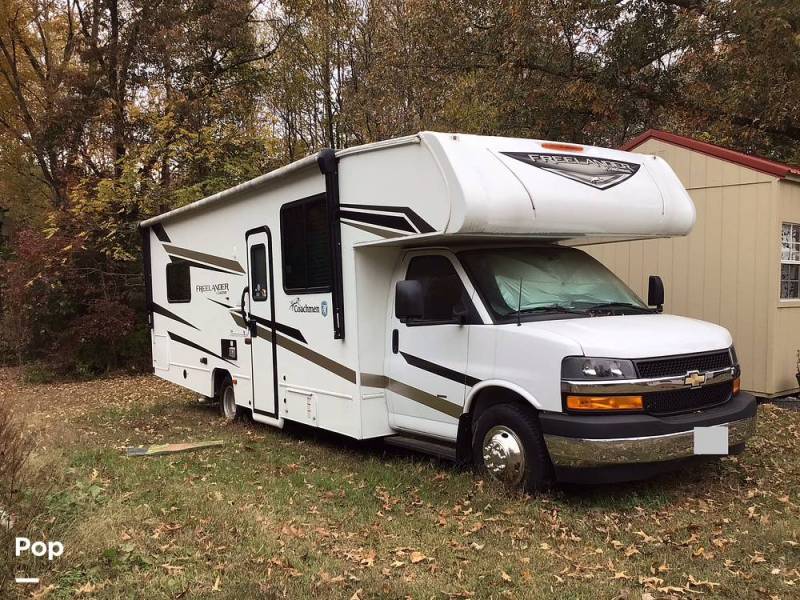 2024 Coachmen Freelander 27QB, $ 92,300