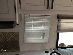 2024 Coachmen Freelander 27QB, $ 92,300