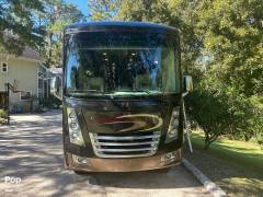 2019 Thor Motor Coach Miramar 37.1, $ 128,000