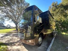 2019 Thor Motor Coach Miramar 37.1, $ 128,000