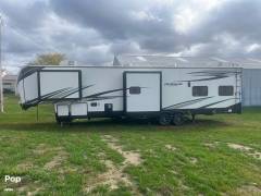 2021 Forest River Vengeance Rogue 351G2, $ 55,000