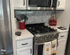 2023 Cedar Creek Cottage 40CBAR, $ 72,000