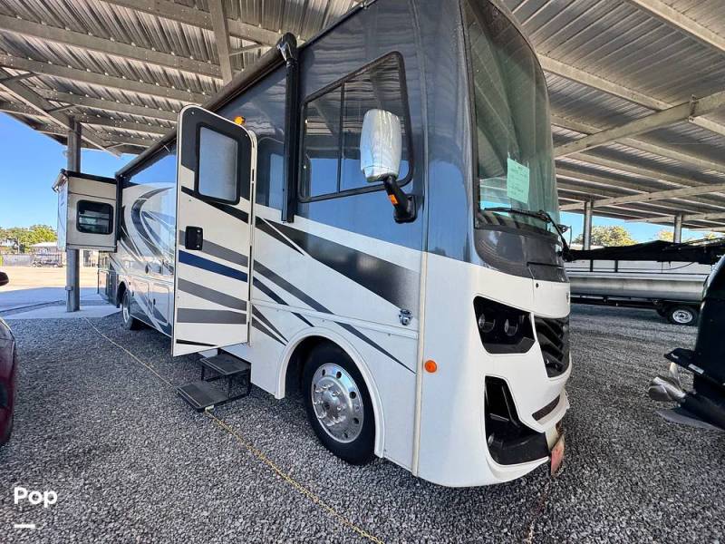 2020 Fleetwood Fortis 34MB, $ 85,000