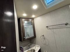 2020 Fleetwood Fortis 34MB, $ 85,000