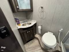 2020 Fleetwood Fortis 34MB, $ 85,000