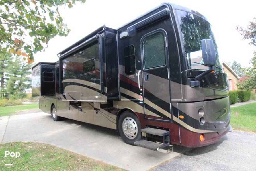 2019 Fleetwood Discovery 38K, $ 145,900