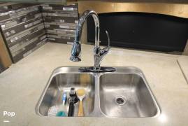 2019 Fleetwood Discovery 38K, $ 145,900