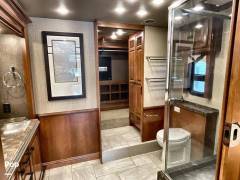 2016 Tiffin Allegro Bus 45OP, $ 259,999