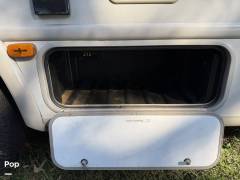 2016 Thor Motor Coach Axis 24.1, $ 53,000