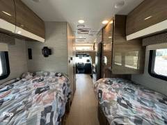 2021 Jayco Melbourne Prestige 24TP, $ 90,000