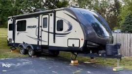 2017 Keystone Premier 24RKPR, $ 18,800