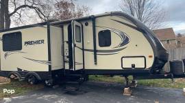 2017 Keystone Premier 24RKPR, $ 18,800