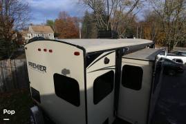 2017 Keystone Premier 24RKPR, $ 18,800