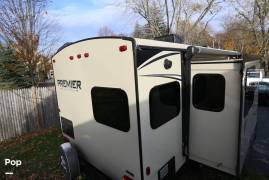 2017 Keystone Premier 24RKPR, $ 18,800