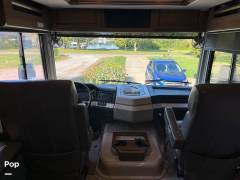 2019 Fleetwood Bounder 35K, $ 112,000