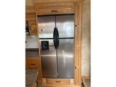 2011 DRV Mobile Suites 38RSSB3, $ 35,000