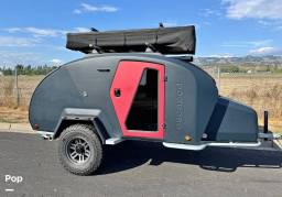 2024 Escapod topo 2 Voyager, $ 47,000