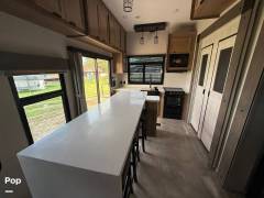 2024 Cherokee Timberwolf 39ALBL BLACK LABEL EDITIO, $ 74,900