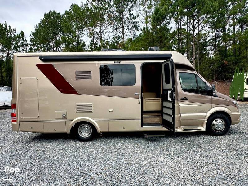 2020 Regency Ultra Brougham 25MB, $ 92,000