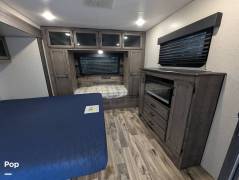 2022 Venture RV SportTrek Touring 302VRB, $ 44,450