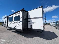 2022 Venture RV SportTrek Touring 302VRB, $ 44,450