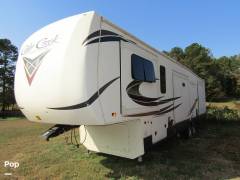 2019 Cedar Creek Silverback 37FLK, $ 54,900