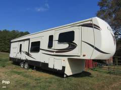 2019 Cedar Creek Silverback 37FLK, $ 54,900