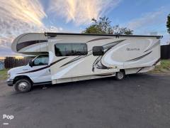 2017 Thor Motor Coach Quantum WS31, $ 49,999