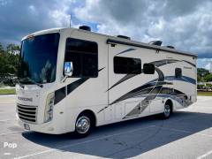 2022 Thor Motor Coach Hurricane 29M, $ 95,000