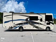2022 Thor Motor Coach Hurricane 29M, $ 95,000