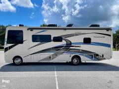 2022 Thor Motor Coach Hurricane 29M, $ 95,000