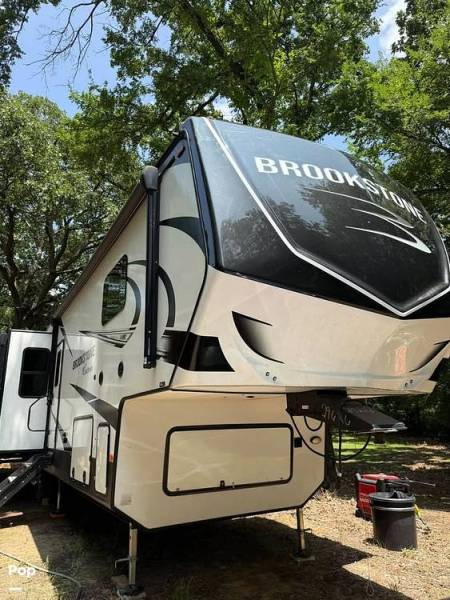 2022 Coachmen Brookstone 374RK, $ 48,000